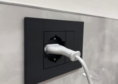 Presa elettrica installata a Parma da Accademia Elettrica